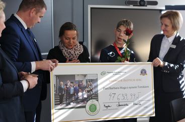 Lututów: przekazaniem środków zakończyła się akcja „Kilometr Złotych Serc”